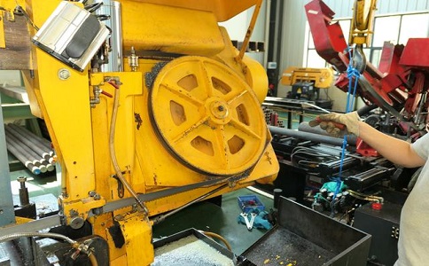 揭东金属带锯床的日常使用和保养注意事项！